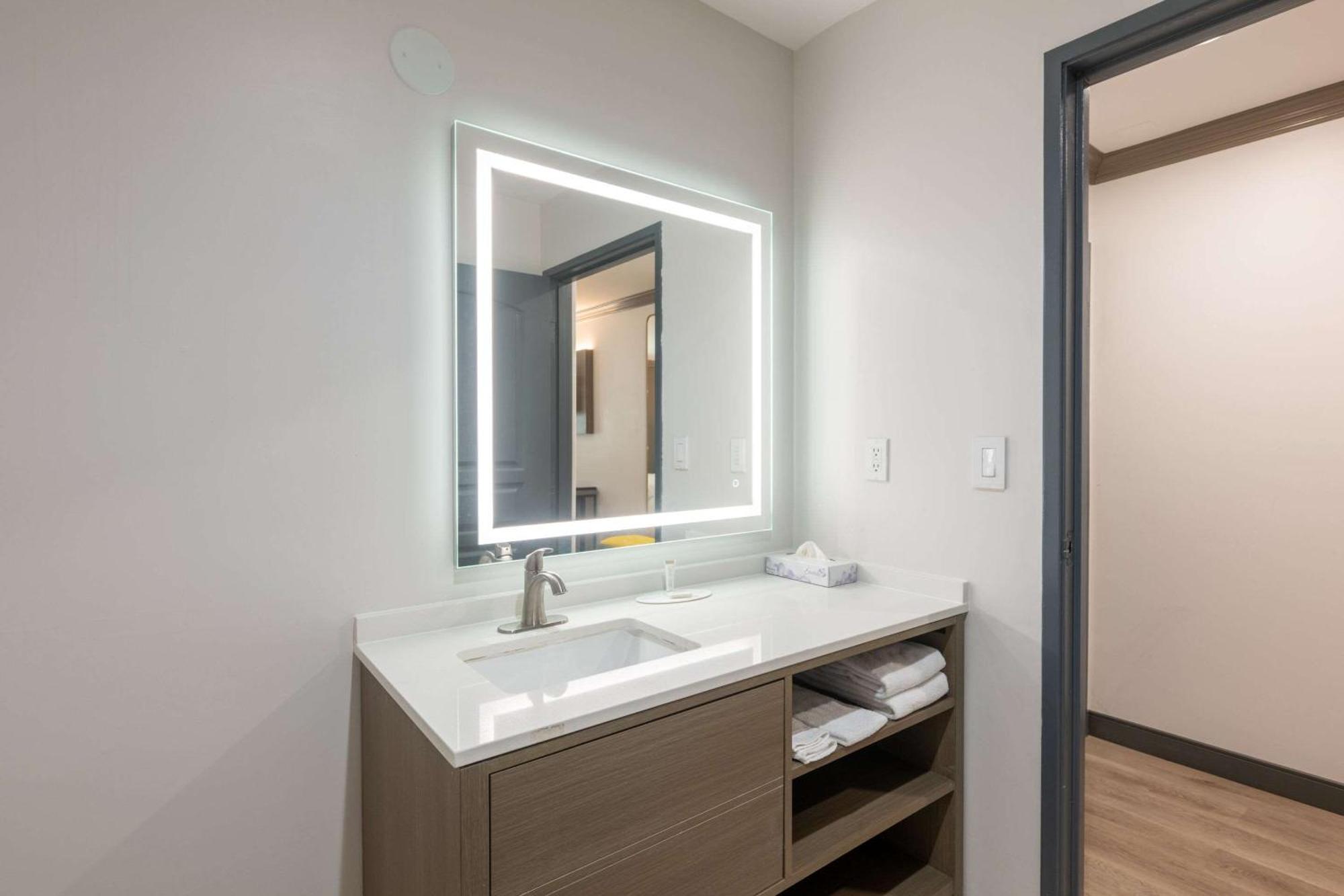 Torrance Inn Lax Airport Area Екстериор снимка