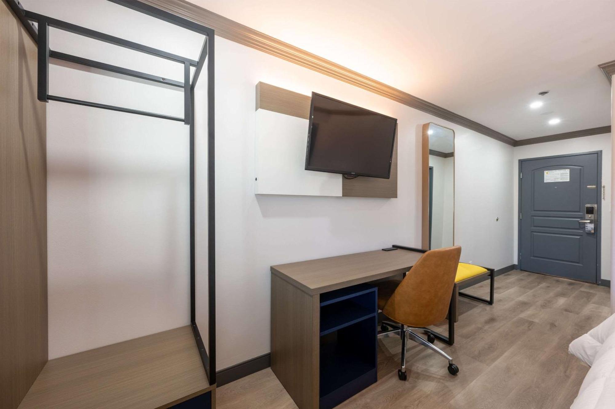 Torrance Inn Lax Airport Area Екстериор снимка